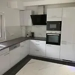 At-Rooms